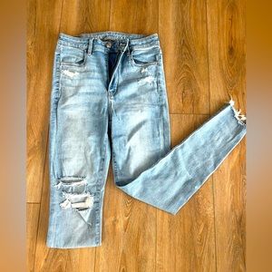 American Eagle jeans, size 6, light wash